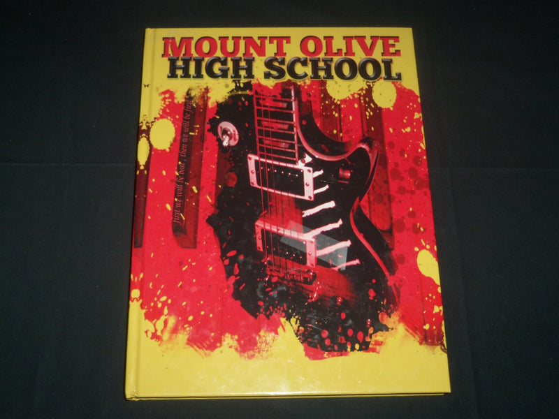 2011 MEMINISSE MT. OLIVE HIGH SCHOOL YEARBOOK - FLANDERS NEW JERSEY - YB 1627