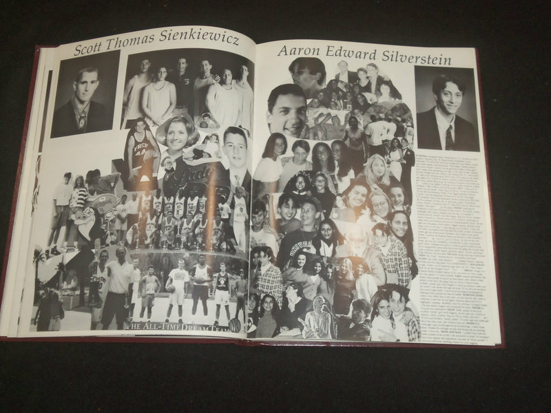 1995 RUTGERS PREPARATORY SCHOOL YEARBOOK - SOMERSET, NEW JERSEY - YB 2206