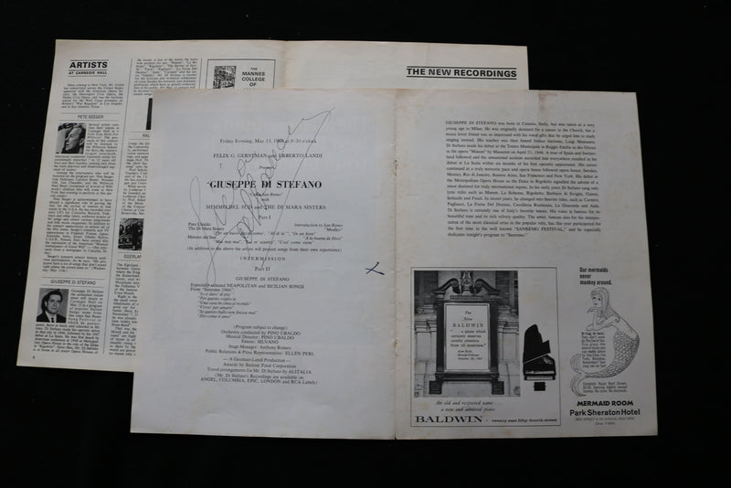1966 MAY 13 CARNEGIE HALL PROGRAM - LICIA ALBANESE SIGNED TWICE - K 1996