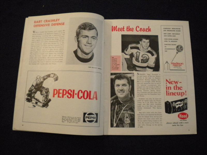 1971 OCTOBER 8 BOSTON BRAVES VS. CLEVELAND BARONS AHL HOCKEY PROGRAM - SP 3624G