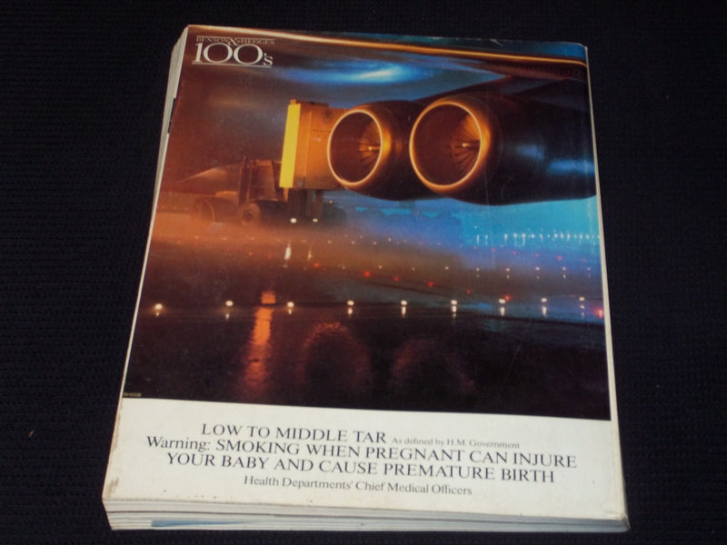 1988 JUNE HARPERS & QUEEN MAGAZINE - NICE FASHION FRONT COVER - E 5621