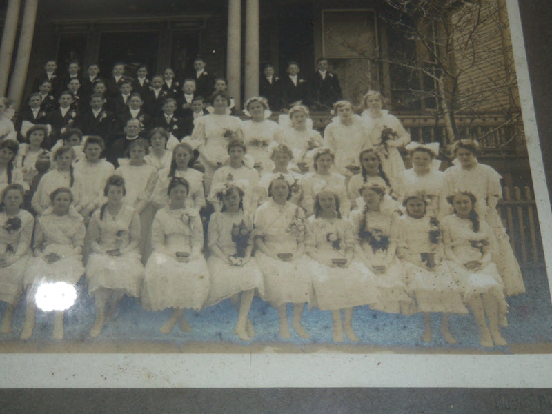 1800'S-1900'S SCHOOL CLASS PHOTO FRAMED - 22 1/2