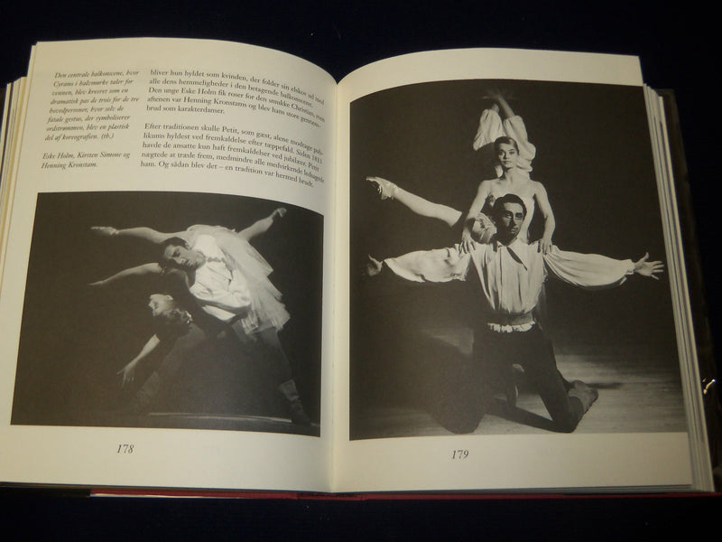 2001 AT DANSE MED SJAELEN BOOK BY MIA OKKELS - DANISH - GREAT PHOTOS - KD 5695