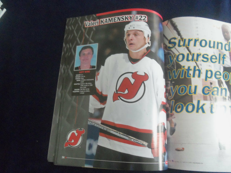 2001-2002 NEW JERSEY DEVILS YEARBOOK - ST 7138