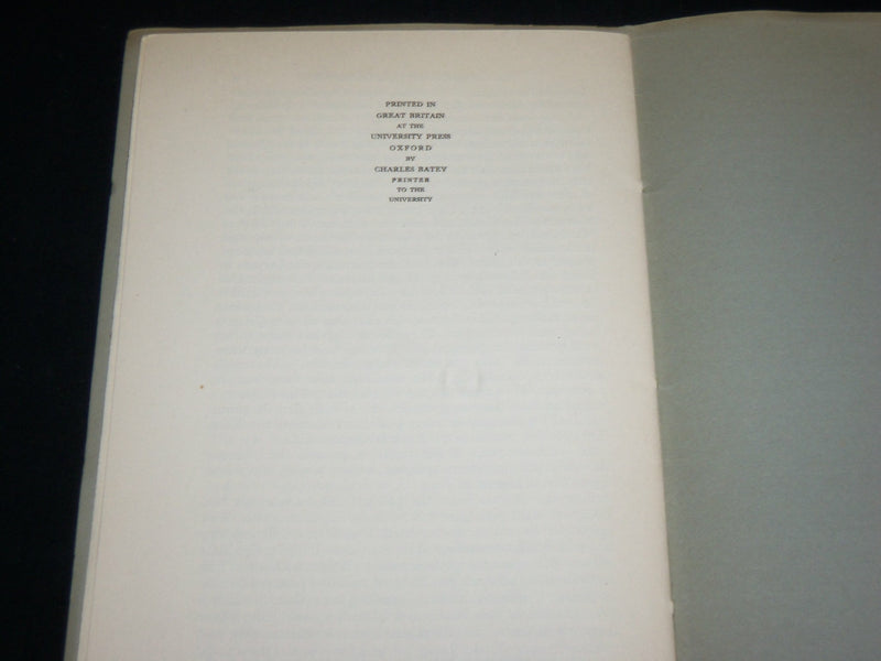 1948 THE ELIZABETHAN POLITICAL SCENE SOFTCOVER BOOK BY J. E. NEALE - J 6530