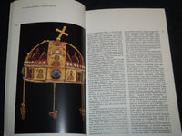 1992 A MAGYAR NEMZETI MUZEUM SOFTCOVER BOOK - HUNGARIAN - KD 4671G