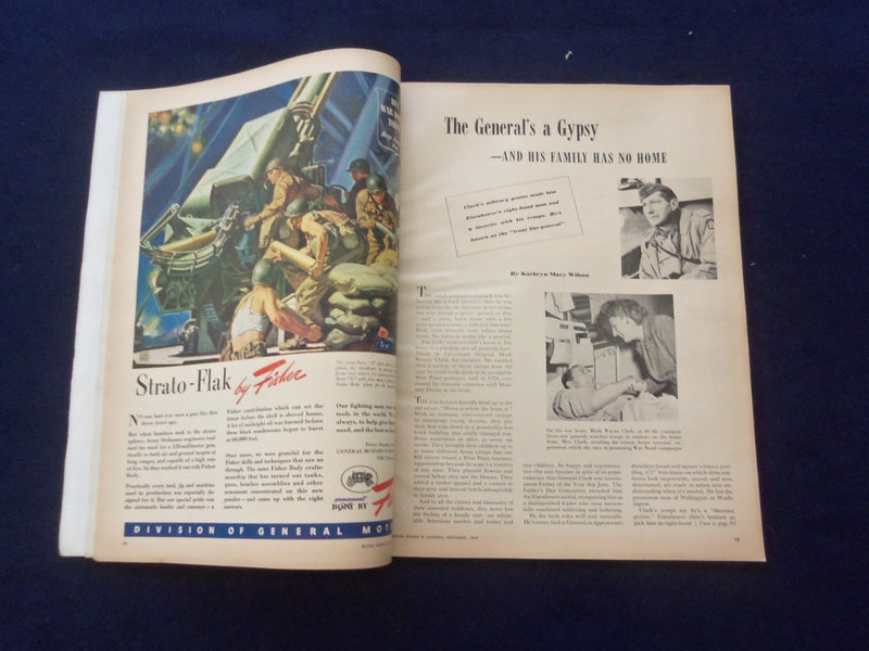 1944 NOVEMBER BETTER HOMES & GARDENS MAGAZINE -COCA-COLA AD BACK COVER- SP 6118C