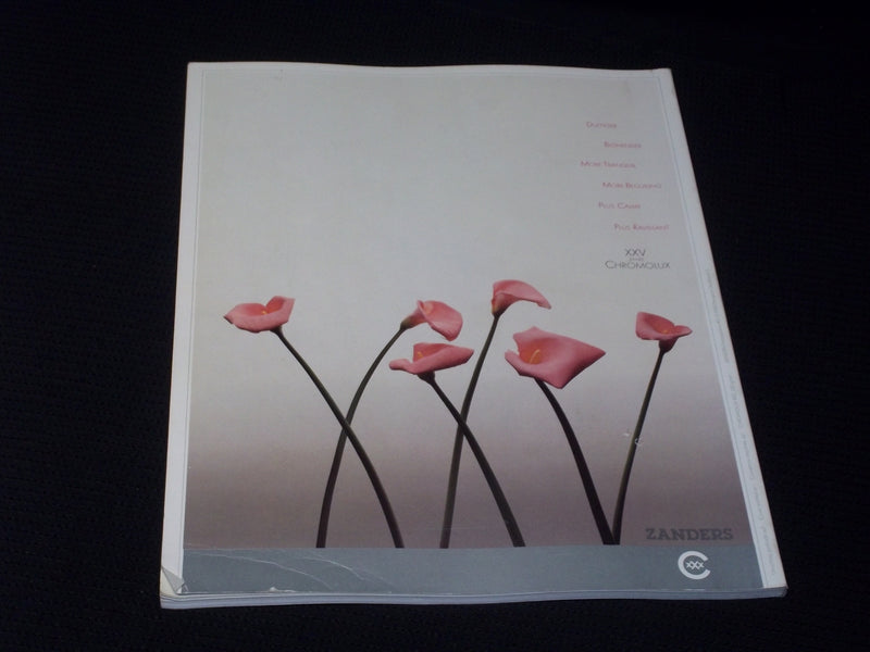 1983 #228 GRAPHIS MAGAZINE VERY NICE COVER ART & INSIDE PAGES - E 852