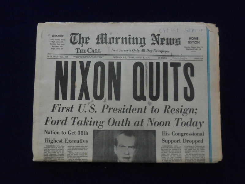 1974 AUGUST 9 THE MORNING NEWS NEWSPAPER - NIXON QUITS - PATERSON, NJ - NP 6438