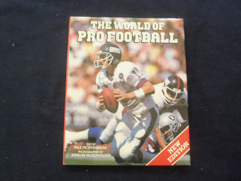 1987 THE WORLD OF PRO FOOTBALL HARDCOVER BOOK - KD 8721
