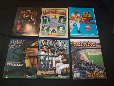 1977-2008 ROCKIES/MARINERS/ASTROS/BREWERS YEARBOOKS/SCORECARDS- LOT OF - O 1700M