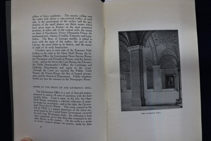 1923 HANBOOK OF THE BOSTON PUBLIC LIBRARY SOFTCOVER BOOK BY FRANK CHASE - K 854