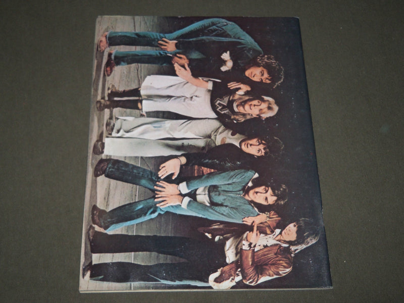 1976 THE BEATLES ARE BACK MAGAZINE - PAUL MCCARTNEY COVER - CW 582