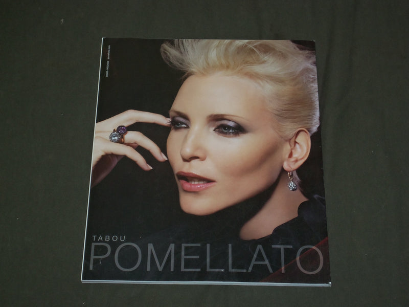 2009 MAY LINDA MAGAZINE (DUTCH) - NICE COVER & PHOTOS - B 3775
