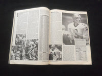 1989 STREET & SMITH'S PRO FOOTBALL MAGAZINE - RANDALL CUNNINGHAM - ST 457J