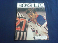 1972 DECEMBER BOYS' LIFE MAGAZINE - JEAN RATELLE COVER - SP 6481X