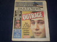 2004 JUNE 11 NEW YORK DAILY NEWS NEWSPAPER - RAY CHARLES DIED - NP 4190