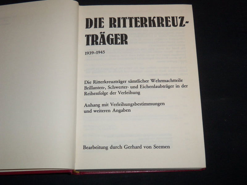 1976 DIE RITTERKREOZ TRAGER 1939-1945 HARDCOVER BOOK - GERMAN - KD 4352D