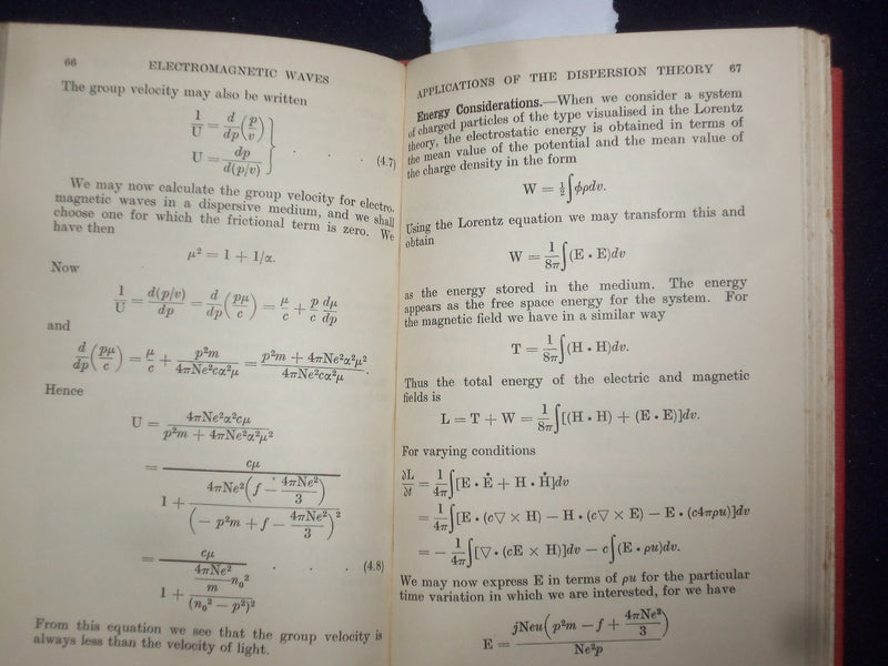 1934 ELECTOMAGNETIC WAVES HARDCOVER BOOK BY F.W.G. WHITE - KD 9124