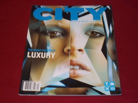 2004 WINTER CITY MAGAZINE ISSUE NO. 32 - GREAT COVER - FASHION - RC 398