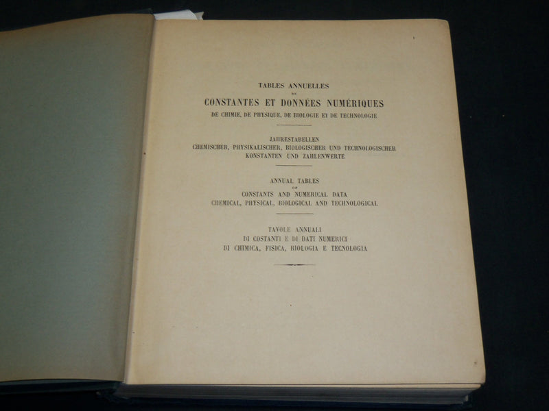 1925-1926 TABLES ANNUELLES DE CHEMIE - PHYSIQUE - BIOLOGIE LOT OF 2 - KD 4543