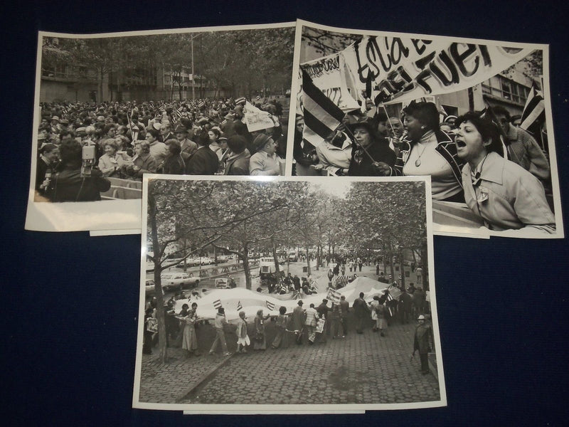 1979 OCTOBER 12 ANTI-CASTRO DEMONSTRATORS PRESS PHOTOS LOT OF 7 - O 1565