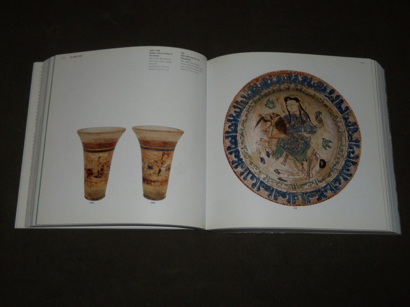 2008 LOUVRE HARDCOVER BOOK BY DANIEL SOULIE - NICE PRINTS - KD 4987