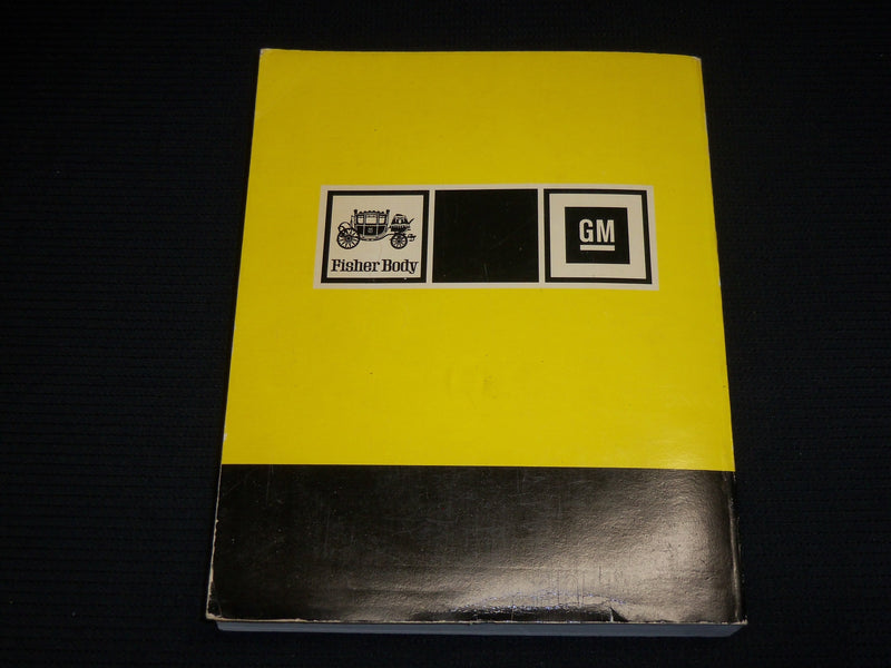 1975 FISHER BODY SERVICE SOFTCOVER CAR MANUAL - 12 SECTIONS - R 726H