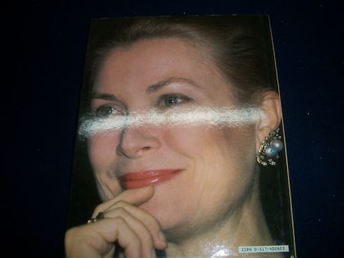 1982 HER SERENE HIGHNESS PRINCESS GRACE OF MONACO BOOK BY TREVOR HALL - KD 794H