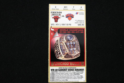 1999 NOVEMBER 3 CHICAGO BULLS VS. NEW YORK KNICKS TICKET STUB - K 2843