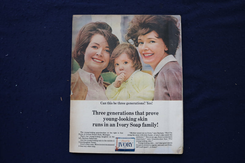 1964 DECEMBER PHOTOPLAY MAGAZINE - JOHN AND JACKIE KENNEDY COVER - E 18603
