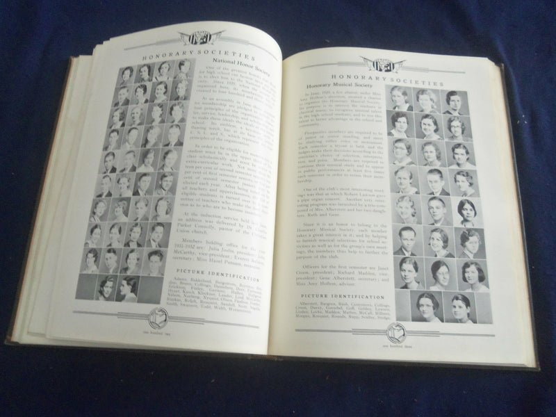 1932 THE ANNUAL ROCKFORD HIGH SCHOOL YEARBOOK - ROCKFORD, ILLINOIS - YB 2607