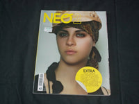 2005 APRIL NEO2 MAGAZINE - SPANISH - FASHION FOR THE NEW - EXTRA - RC 915
