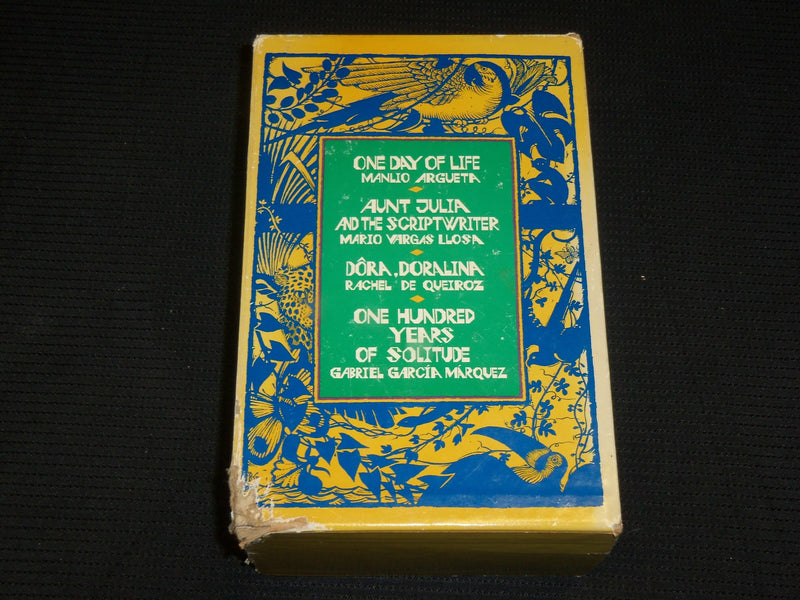 1980'S SPANISH AUTHORS BOXED SET OF 4 - SOFTCOVER - ARGUETA - QUEIROZ - KD 5402C
