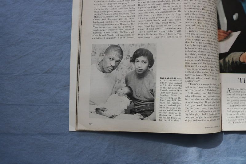 1958 FEBRUARY 3 SPORTS ILLUSTRATED MAGAZINE - BILL RUSSELL ARTICLE - ST 5505A