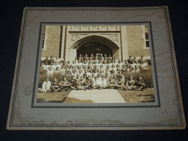 1931 CLARENCE E. THOMPSON SCHOOL CLASS MOUNTED PHOTO - 12x14 - #189
