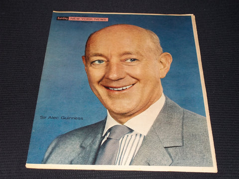1964 JUNE 21 SUNDAY NEW YORK NEWS COLOROTO MAGAZINE - SIR ALEC GUINNESS- E 13027