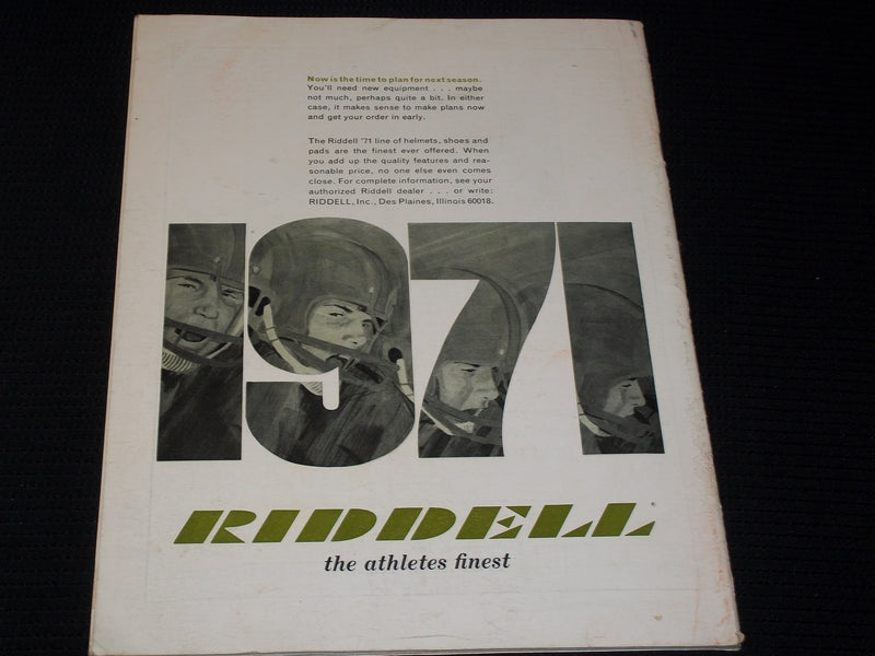1971 APRIL COACH & ATHLETE MAGAZINE - WOOD & BOROWICZ ITHICA - E 5802