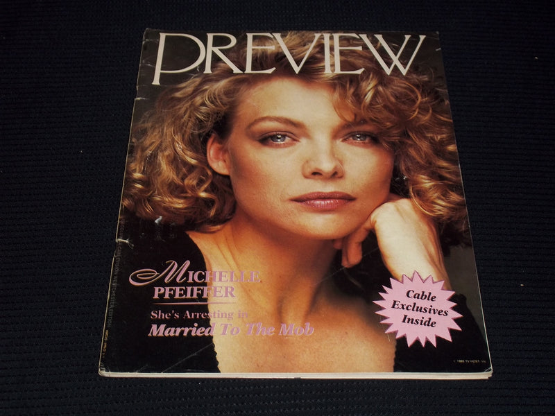 1989 AUGUST PREVIEW MAGAZINE - MICHELLE PFEIFER FRONT COVER - E 13422