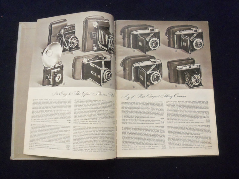 1949 MONTGOMERY WARD PHOTOGRAPHIC CATALOG - HARDCOVER - R 96O