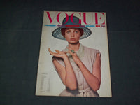 1965 FEBRUARY VOGUE MAGAZINE - SUE MURRAY COVER - BRITISH EDITION - B 5221