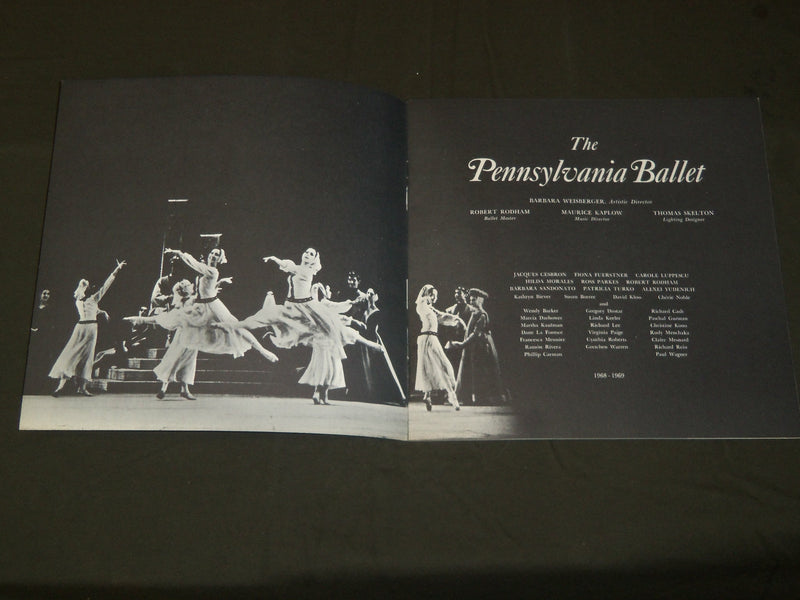 1968-1969 THE PENNSYLVANIA BALLET PROGRAM - NICE PHOTOS - J 5144