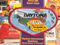 1995 FEB 19 37TH DAYTONA 500 RACING PROGRAM W/PATCH - GREAT PHOTOS - SP 3744H