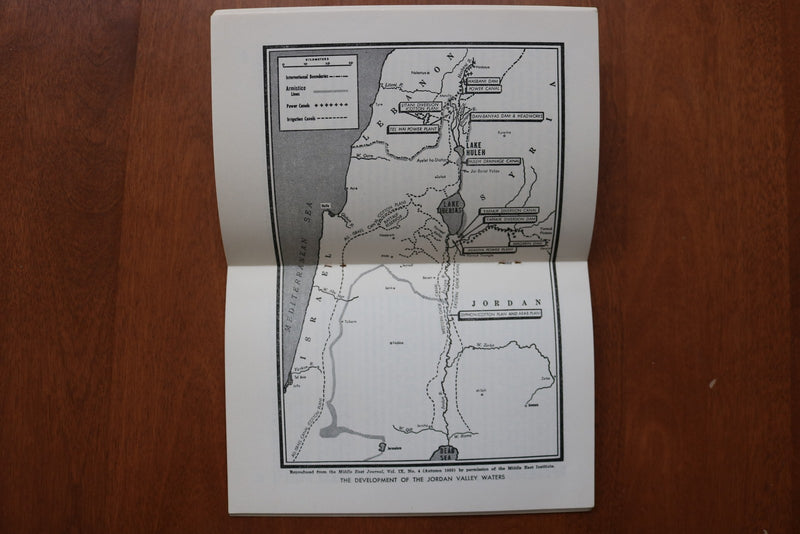 1956 JANUARY THE JORDAN RIVER VALLEY SOFTCOVER BOOK BY GEORGIANA STEVENS- K 3174