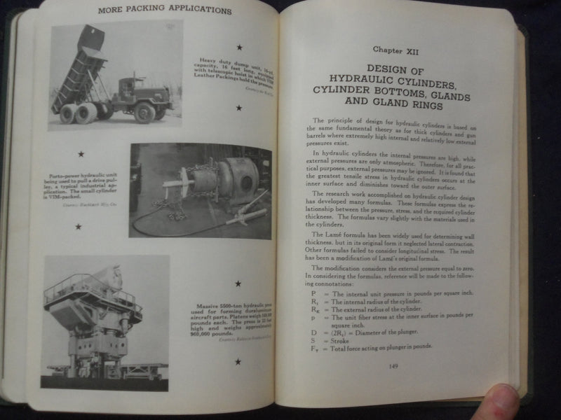 1944 HOUGHTON HYDRAULIC & PNEUMATIC LEATHER PACKINGS HANDBOOK - J 9784