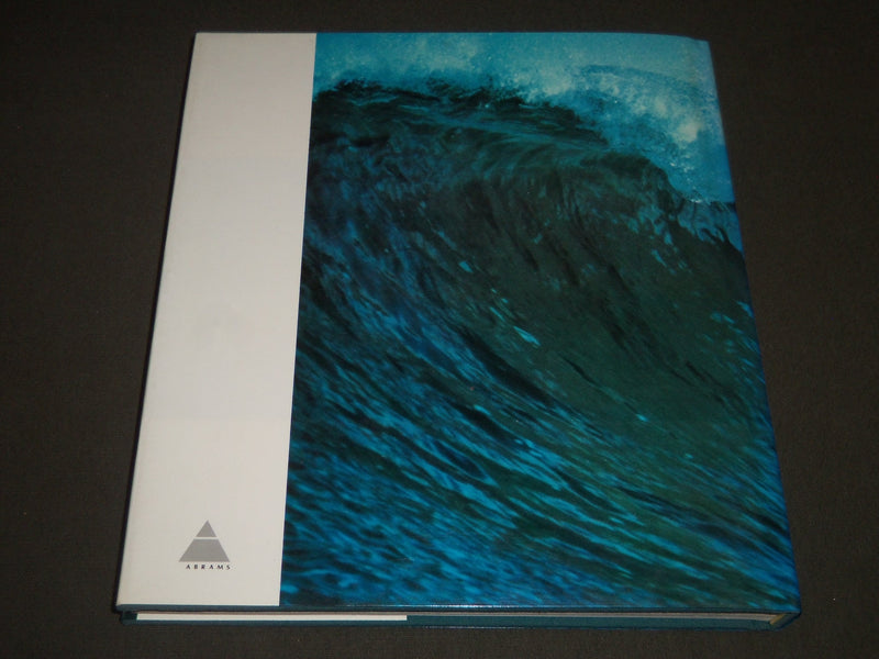 1975 THE DRAMA OF THE OCEANS BY ELISABETH MANN BORGESE BOOK - KD 4102