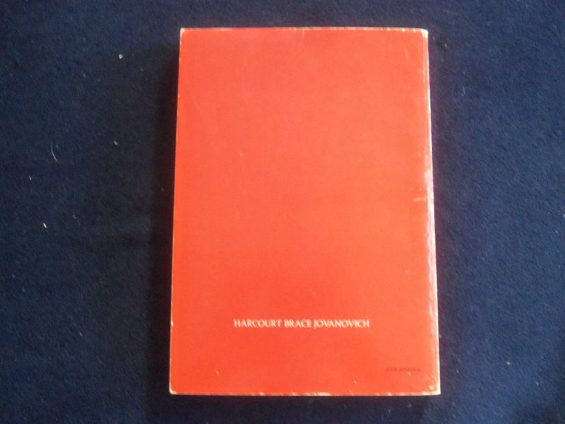 1972 ART AN INTRODUCTION SOFTCOVER BOOK BY DALE CLEAVER- SECOND EDITION- KD 8711