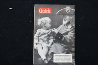 1952 AUGUST 4 QUICK DIGEST MAGAZINE - YOGI BERRA COVER - K 2418