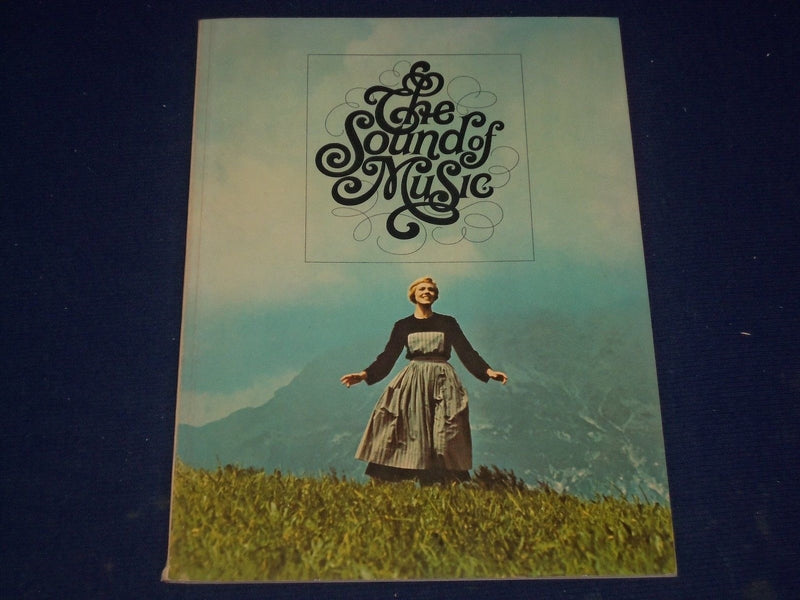 1965 THE SOUND OF MUSIC SOUVENIR STORY BOOK - JULIE ANDREWS - PHOTOS - J 1531
