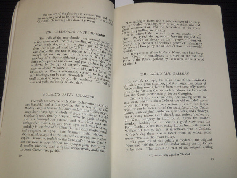 1934 HAMPTON COURT PALACE GUIDE BOOK - PALACE & GARDENS - J 9532